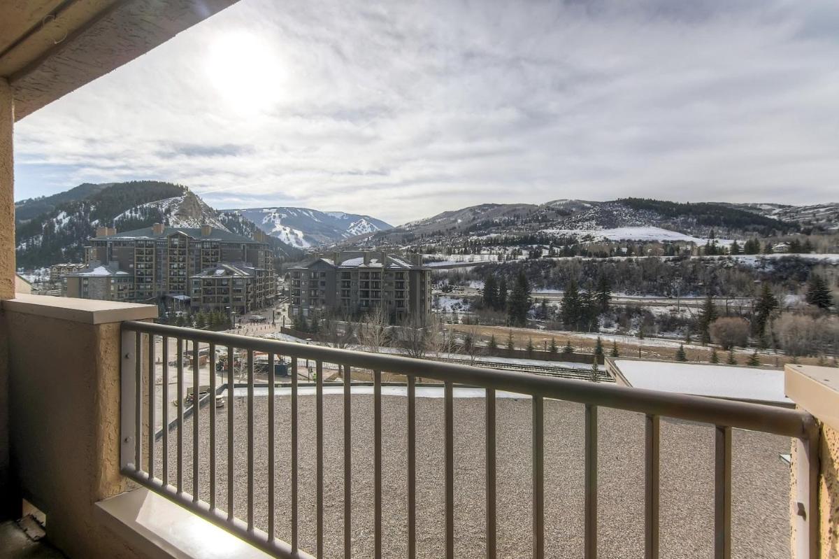 Seasons at Avon - main image