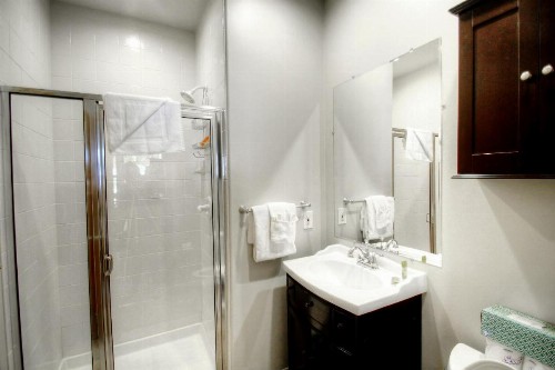 Canyon Run Townhouse F102 - image 2