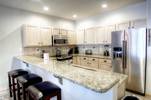 Canyon Run Townhouse F102 - image 3