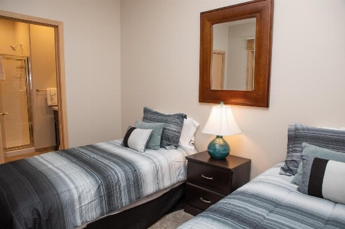 Canyon Run Townhouse F102 - image 9