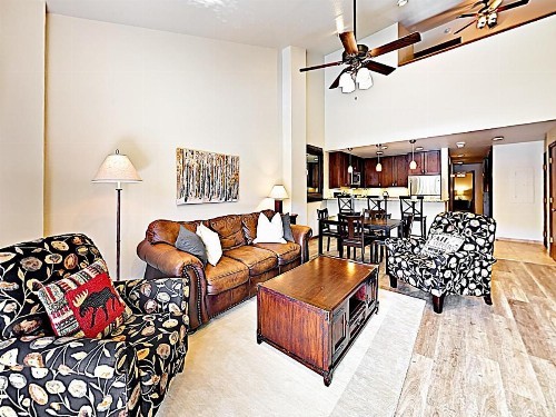 Benchmark Condo #611 Condo
