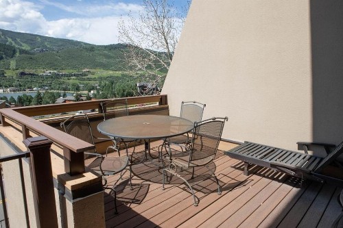 15 Chambertin Townhomes Townhouse - image 1