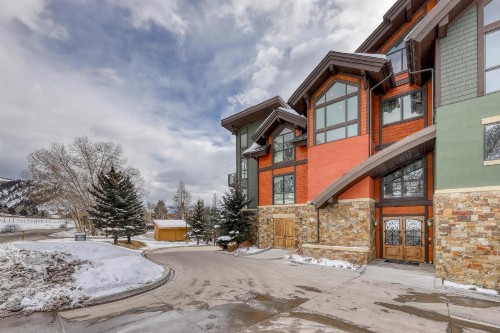 Luxury Nottingham Lake Condo - image 6