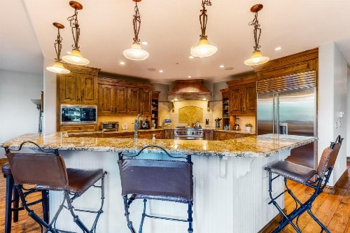 Luxury Nottingham Lake Condo - image 9