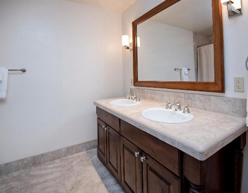 Ascent Residence 309 - image 15