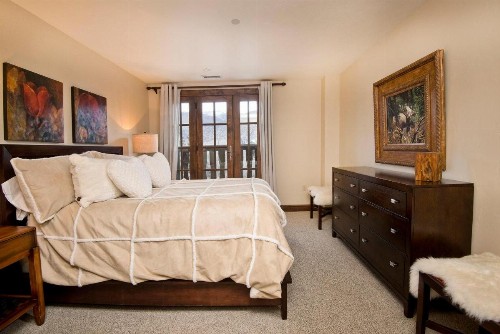 Ascent Residence 208 - image 10