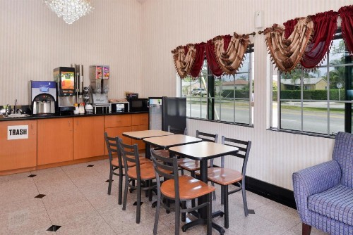 Americas Best Value Inn - Azusa/Pasadena - image 11