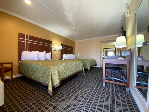 Americas Best Value Inn - Azusa/Pasadena - image 16