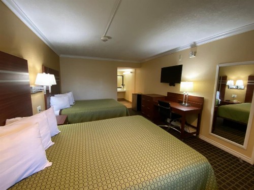 Americas Best Value Inn - Azusa/Pasadena - image 23