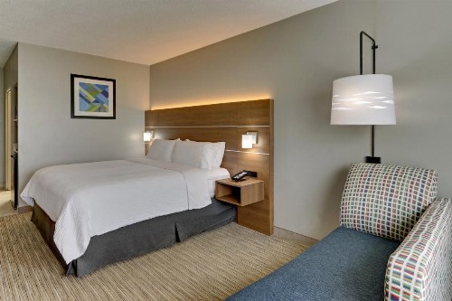 Holiday Inn Express & Suites Bad Axe an IHG Hotel - image 27