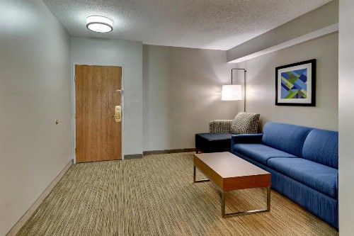 Holiday Inn Express & Suites Bad Axe an IHG Hotel - image 3