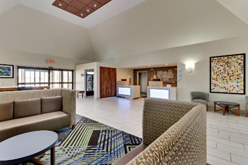 Holiday Inn Express & Suites Bad Axe an IHG Hotel - image 42