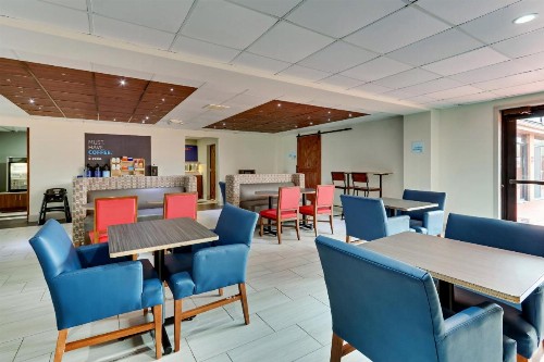 Holiday Inn Express & Suites Bad Axe an IHG Hotel - image 49