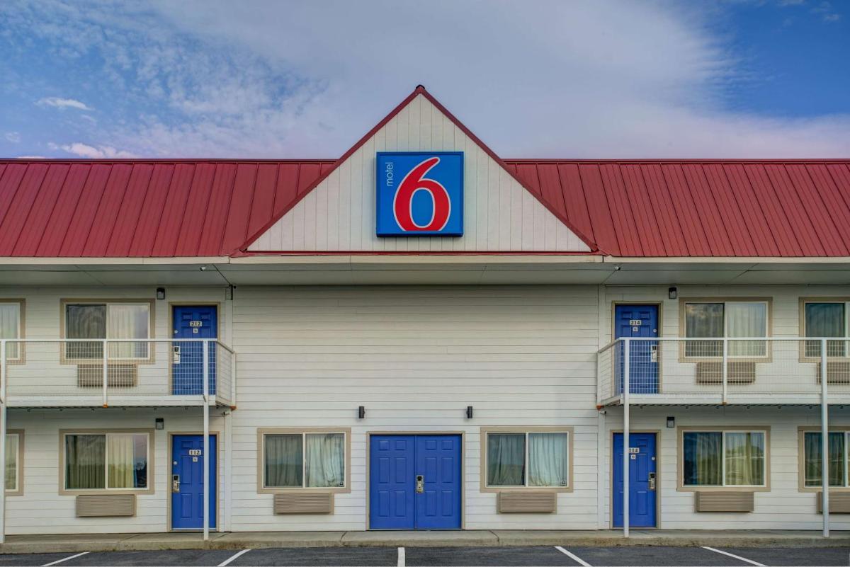 Motel 6-Baker City OR - main image