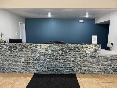 Executive Inn and Suites Baker - image 31