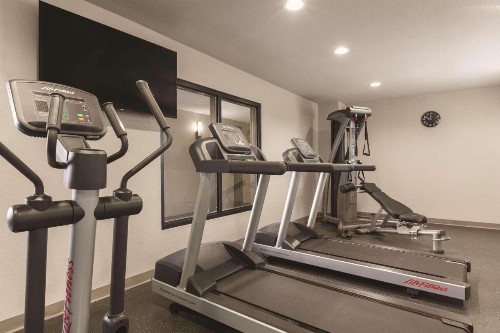 Country Inn & Suites by Radisson Bakersfield CA - image 16