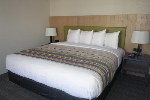 Country Inn & Suites by Radisson Bakersfield CA - image 29