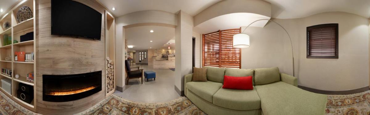 Country Inn & Suites by Radisson Bakersfield CA - image 3