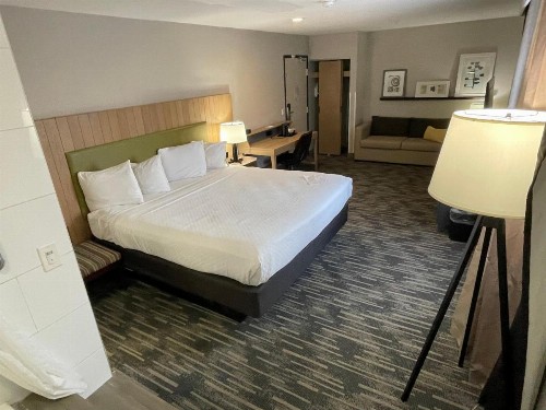 Country Inn & Suites by Radisson Bakersfield CA - image 47