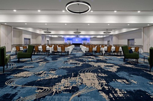 DoubleTree by Hilton Bakersfield - image 23