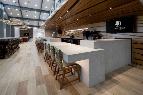 DoubleTree by Hilton Bakersfield - image 26