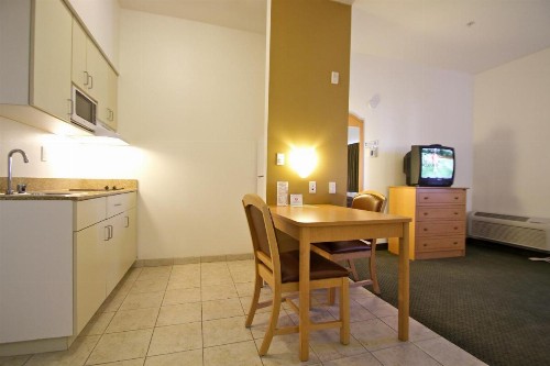 Studio 6-Bakersfield CA - image 32