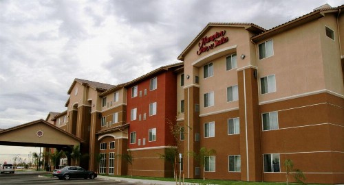 Hampton Inn and Suites Bakersfield North-Airport - image 17