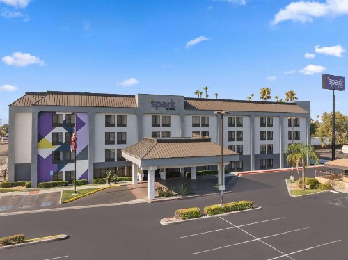 Hampton Inn Bakersfield - Central
