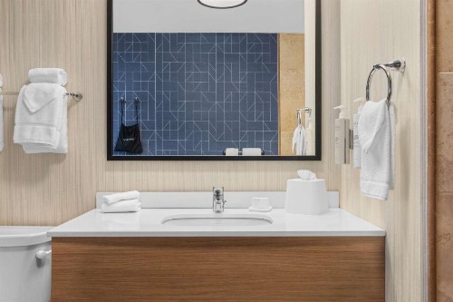 Hampton Inn Bakersfield - Central - image 21