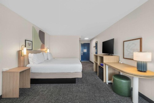 Hampton Inn Bakersfield - Central - image 24