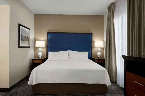 Homewood Suites Bakersfield - image 25