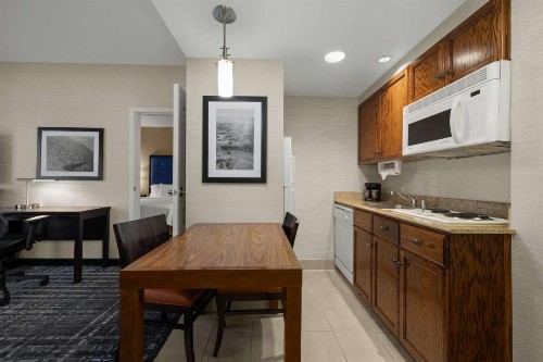 Homewood Suites Bakersfield - image 40