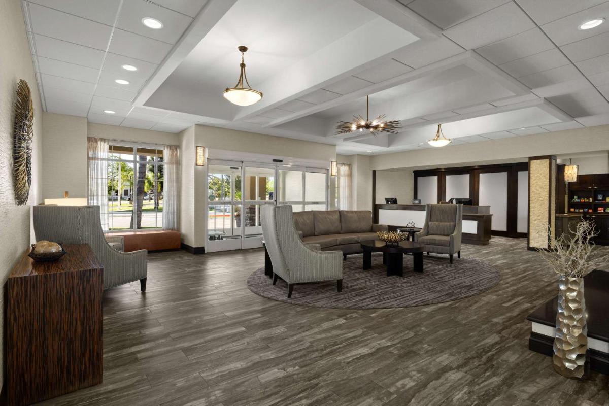 Homewood Suites Bakersfield - image 7