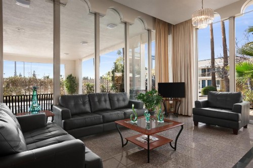 Travelodge by Wyndham Bakersfield - image 19