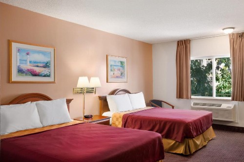 Travelodge by Wyndham Bakersfield - image 26