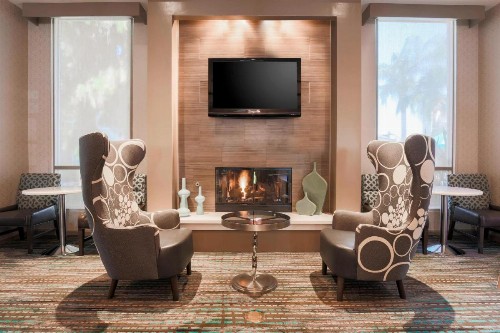 Residence Inn Bakersfield - image 1