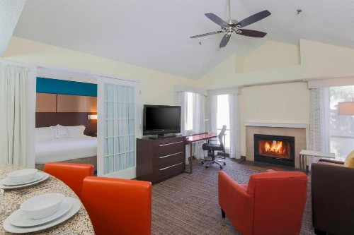 Residence Inn Bakersfield - image 22
