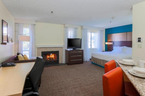 Residence Inn Bakersfield - image 26