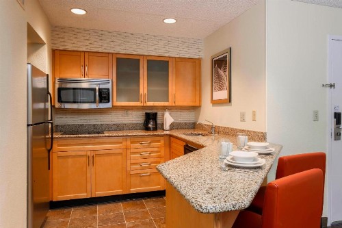 Residence Inn Bakersfield - image 6