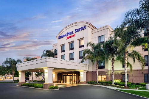 SpringHill Suites Bakersfield - image 1