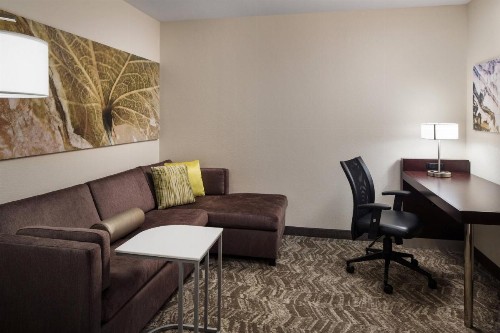 SpringHill Suites Bakersfield - image 13