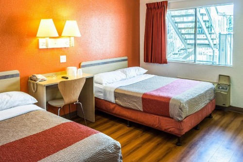 Motel 6-Bakersfield CA - Convention Center - image 22