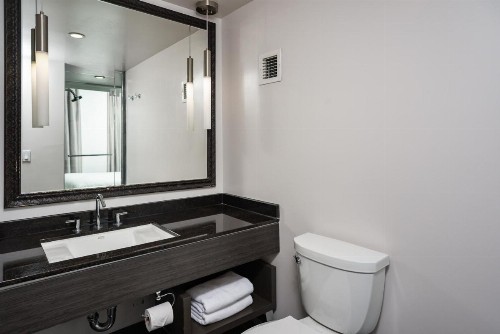 Padre Hotel - image 20