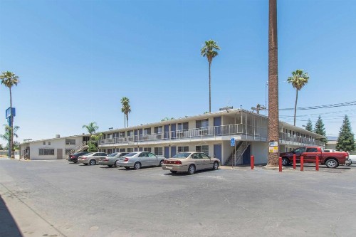 Motel 6 Bakersfield - image 37