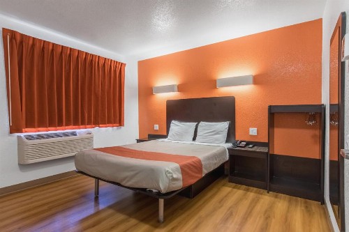 Motel 6 Bakersfield - image 4