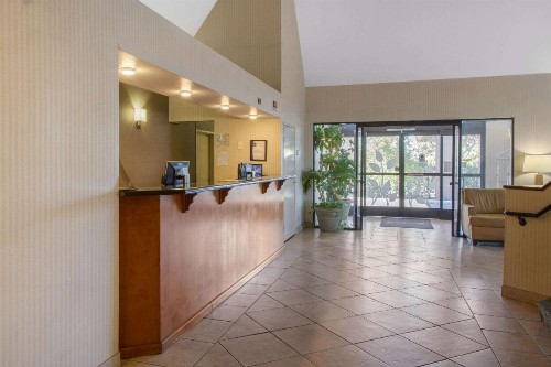 Sleep Inn & Suites Bakersfield North - image 17