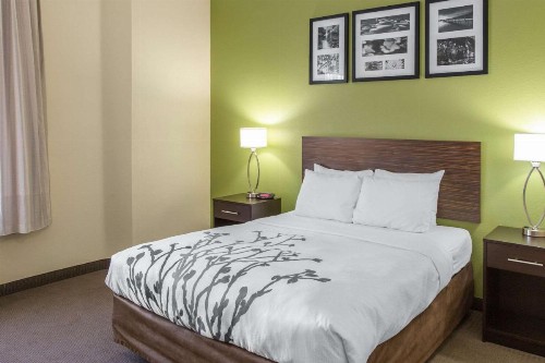 Sleep Inn & Suites Bakersfield North - image 18