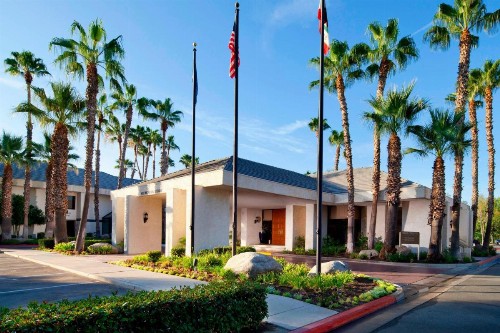 Four Points by Sheraton Bakersfield - image 11