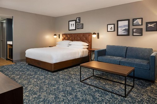 Four Points by Sheraton Bakersfield - image 19