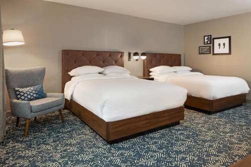 Four Points by Sheraton Bakersfield - image 3